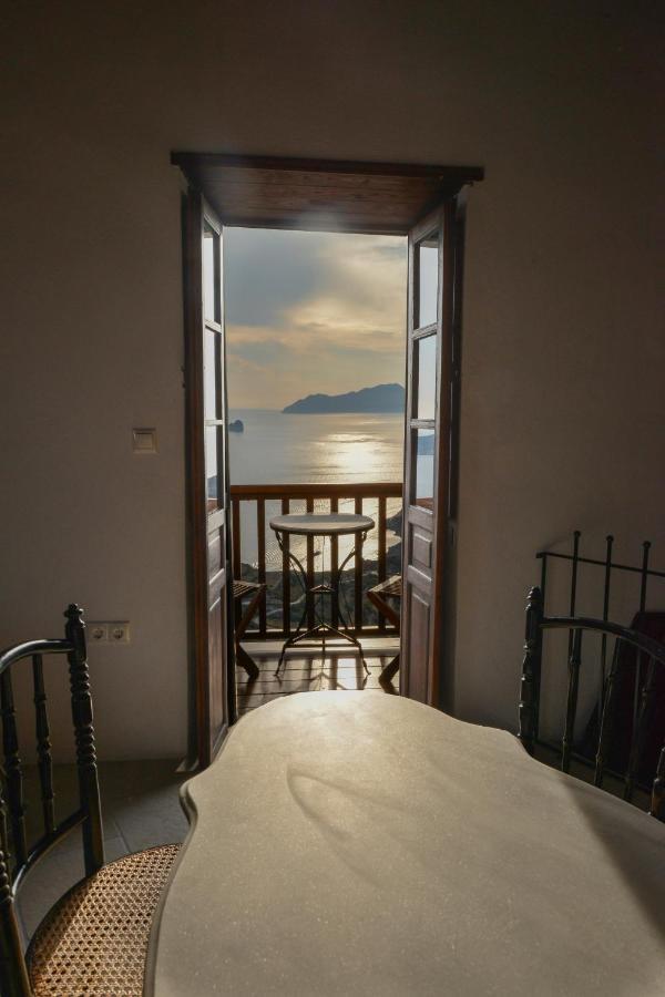 Castrum Traditional Sunset Suites Plaka  Eksteriør bilde