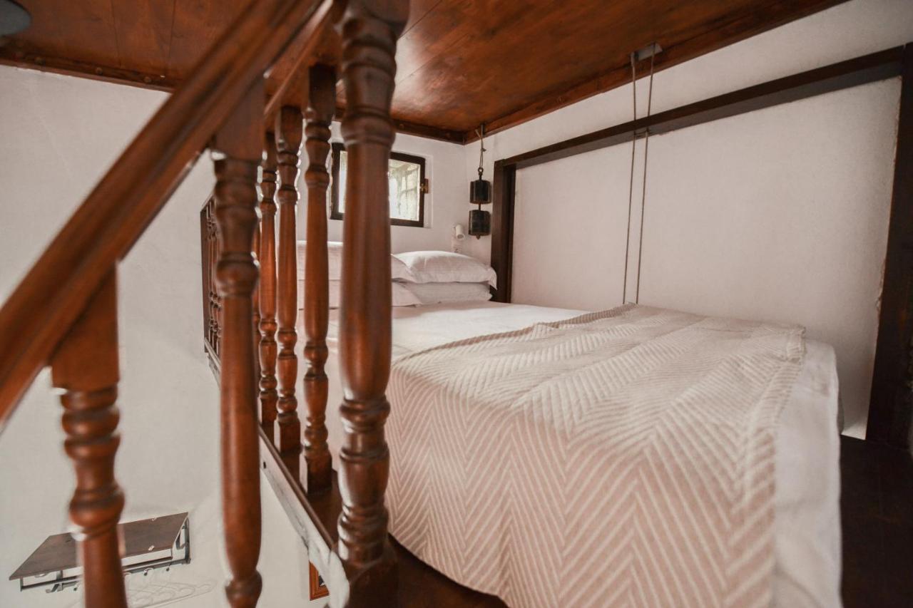 Castrum Traditional Sunset Suites Plaka  Eksteriør bilde